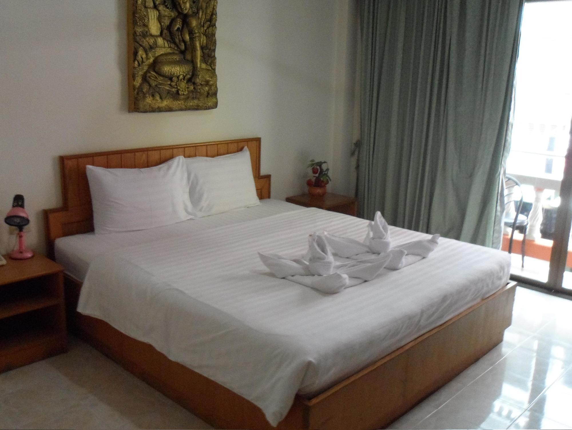 Andaman Sea Patong Hotell Eksteriør bilde