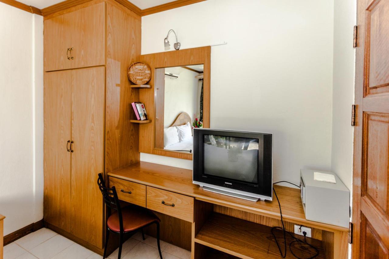 Andaman Sea Patong Hotell Eksteriør bilde